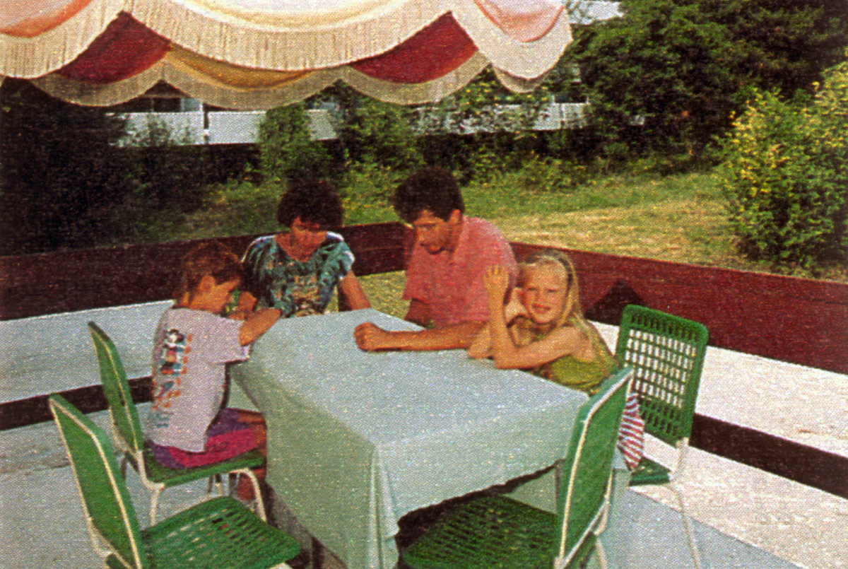 Peter Freitag - Examples for Communication -- "Kommunikationsbeispiel #0018"