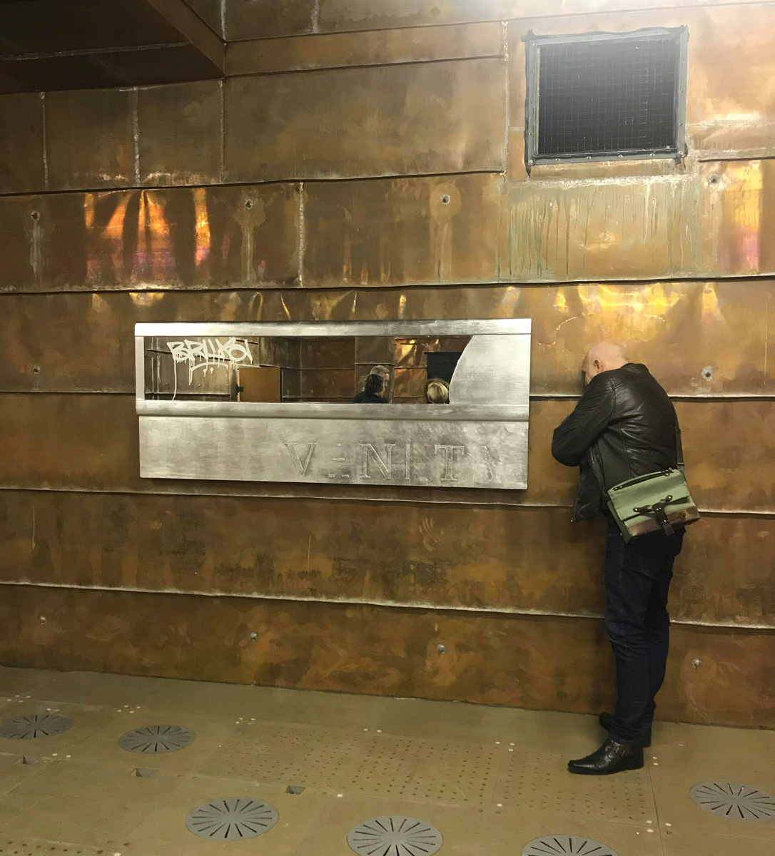 Peter Freitag -- Ausstellung "The Missing Room" LAGE EGAL @ Studios ID, Berlin 2018